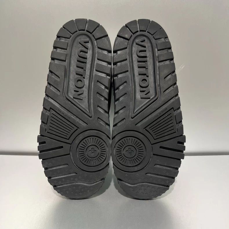 Louis Vuitton Louis Vuitton Trainer Black White - dmc Size US 9 / EU 42 - 4 Thumbnail