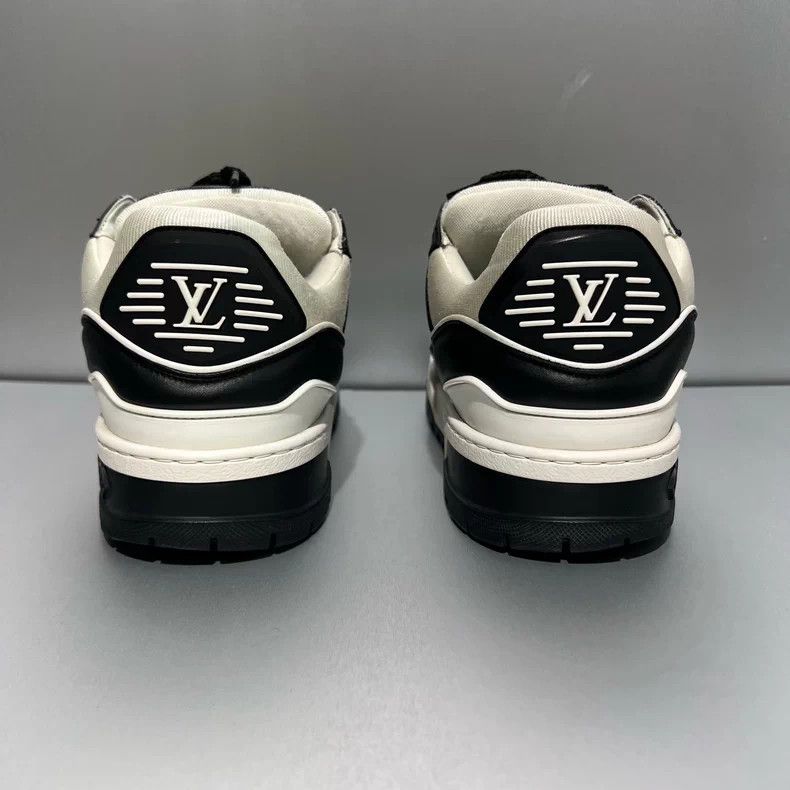 Louis Vuitton Louis Vuitton Trainer Black White - dmc Size US 9 / EU 42 - 5 Thumbnail