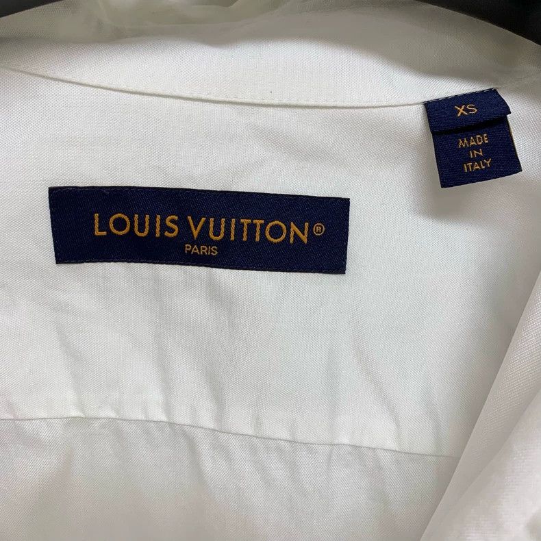 Louis Vuitton Louis Vuitton 24 Pearl Button Logo Shirt - dmc Size US XS / EU 42 / 0 - 3 Thumbnail