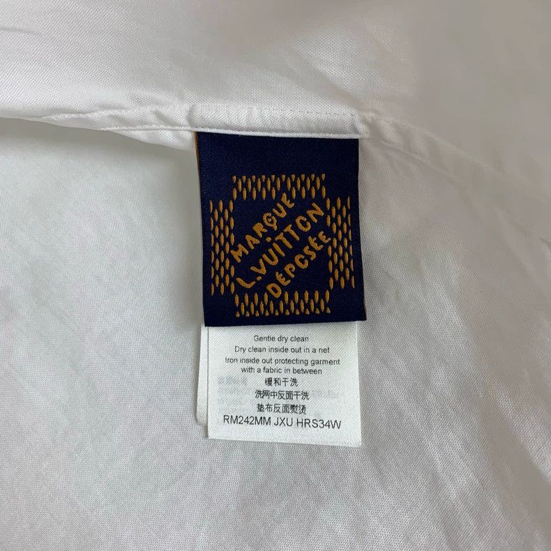 Louis Vuitton Louis Vuitton 24 Pearl Button Logo Shirt - dmc Size US XS / EU 42 / 0 - 4 Thumbnail