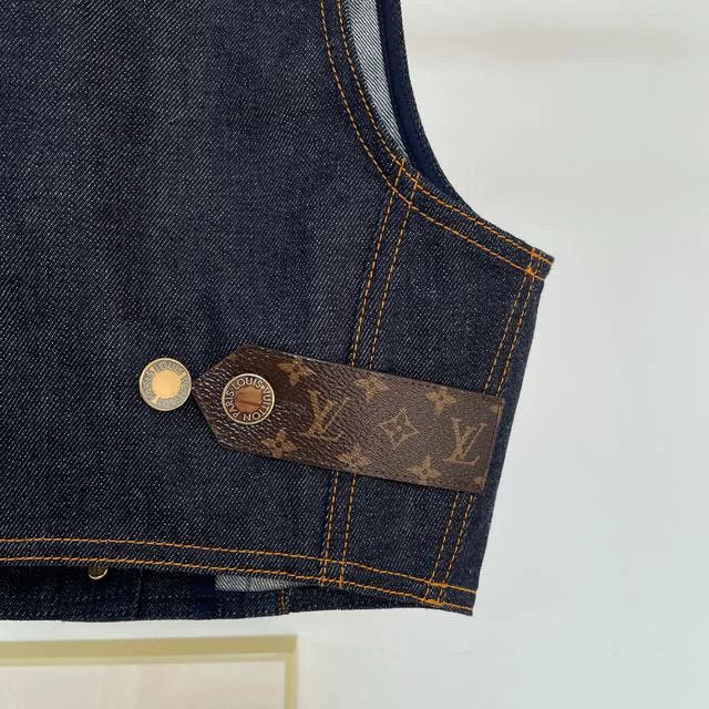 Louis Vuitton Louis Vuitton Denim Vest - dmc Size US XS / EU 42 / 0 - 5 Thumbnail