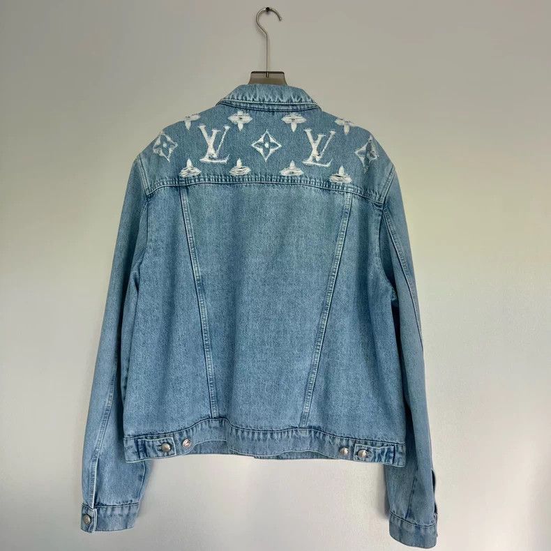 Louis Vuitton LV SS25 Distressed Logo Denim Jacket - dmc Size US L / EU 52-54 / 3 - 2 Thumbnail