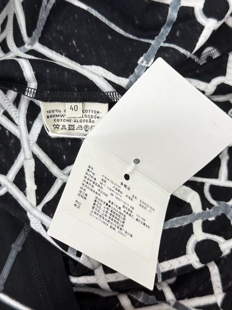 Hermes Hermes Black Chain Print Short-Sleeve T-Shirt - dmc Size US M / EU 48-50 / 2 - 5 Thumbnail