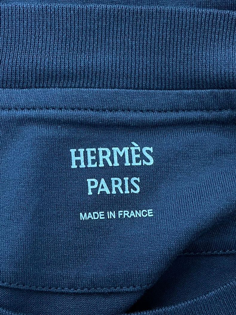 Hermes Hermes Navy Embroidered Short Sleeve T-shirt - dmc Size US M / EU 48-50 / 2 - 4 Thumbnail