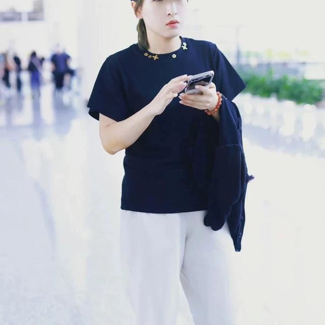 Louis Vuitton Louis Vuitton Black Short Sleeve T-shirt - dmc Size US S / EU 44-46 / 1 - 4 Thumbnail