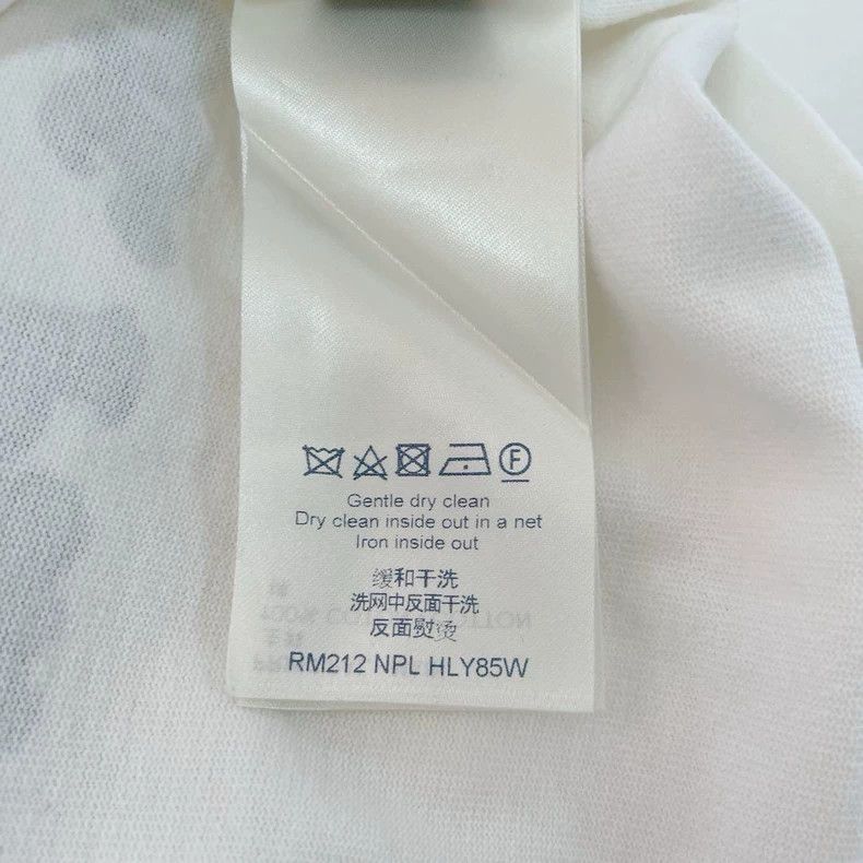 Louis Vuitton Louis Vuitton Monogram White Letter T-Shirt S - dmc Size US S / EU 44-46 / 1 - 7 Thumbnail