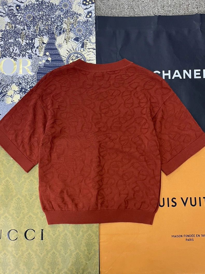 Hermes Hermes Red Pig Nose Print Short Sleeve Top - dmc Size US M / EU 48-50 / 2 - 3 Thumbnail