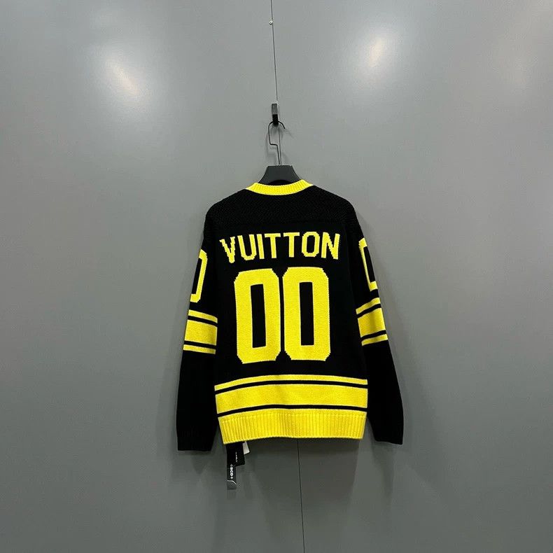 Louis Vuitton Louis Vuitton Colorblock Logo V-Neck Sweater - dmc Size US XS / EU 42 / 0 - 4 Thumbnail