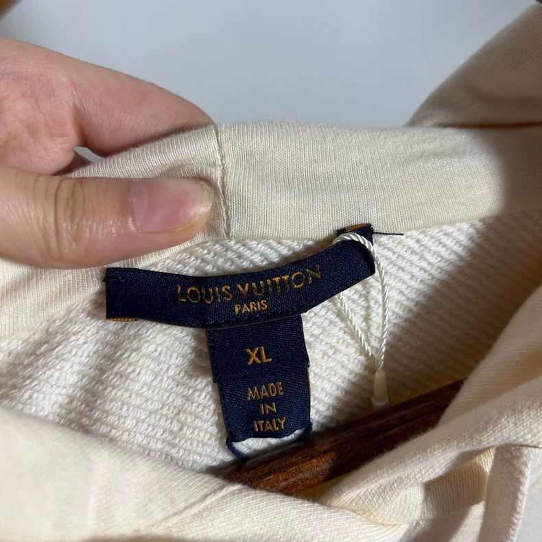 Louis Vuitton Louis Vuitton Embroidered Logo Hoodie - dmc Size US XL / EU 56 / 4 - 3 Thumbnail