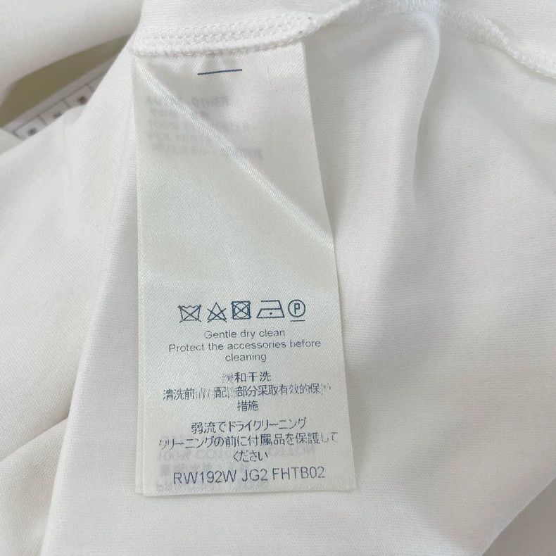 Louis Vuitton Louis Vuitton White Badge XS T-shirt - dmc Size US XS / EU 42 / 0 - 8 Thumbnail