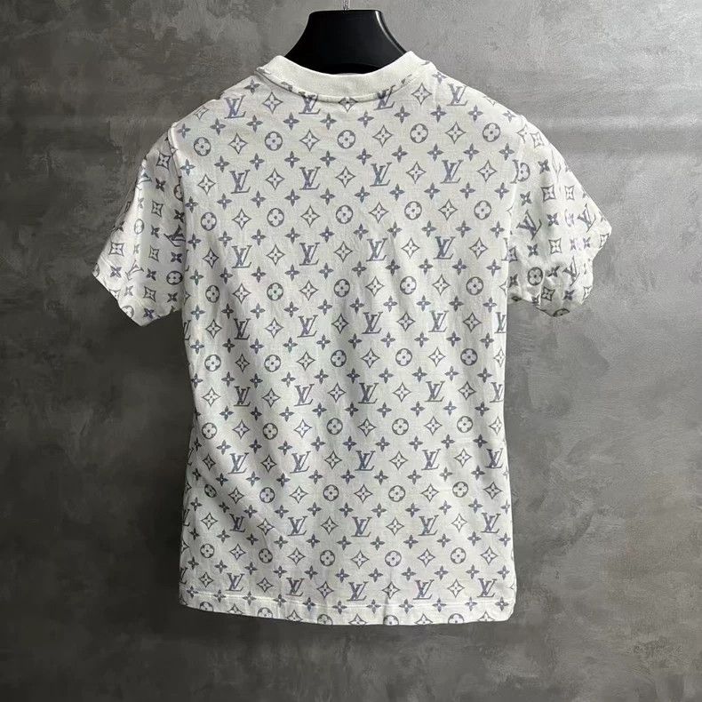 Louis Vuitton Louis Vuitton Monogram Chain Collar T-shirt - dmc Size US XS / EU 42 / 0 - 2 Thumbnail