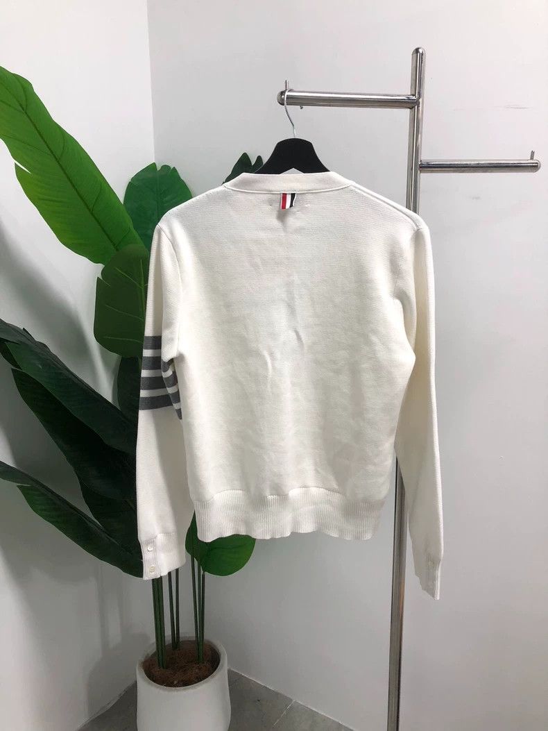 Thom Browne Thom Browne Logo Stripe V-Neck Cardigan - dmc Size US XS / EU 42 / 0 - 2 Thumbnail
