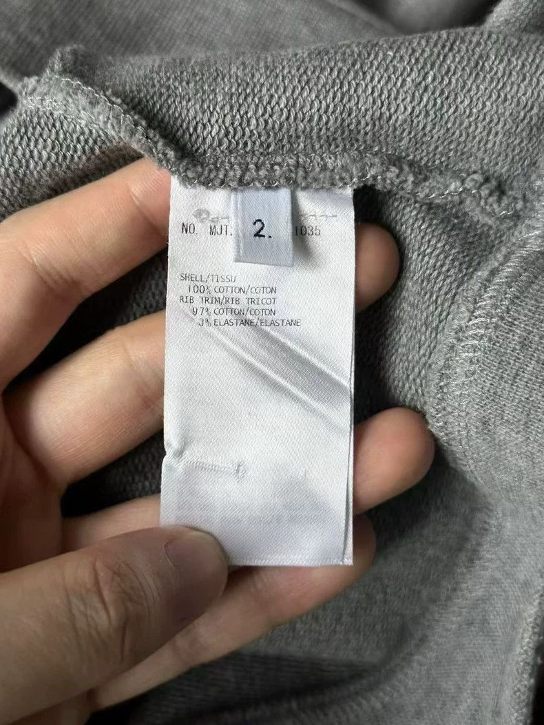 Thom Browne Thom Browne Embroidered Sweatshirt - dmc Size US S / EU 44-46 / 1 - 5 Thumbnail