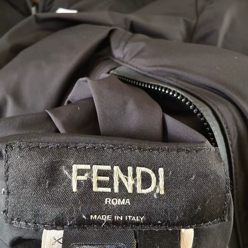 Fendi Fendi Double-Sided Monogram Down Jacket - dmc Size US XS / EU 42 / 0 - 5 Thumbnail