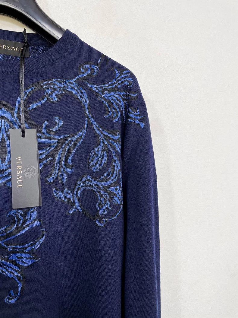 Versace VERSACE Wool Blend Embroidered Sweater - dmc Size US M / EU 48-50 / 2 - 4 Thumbnail