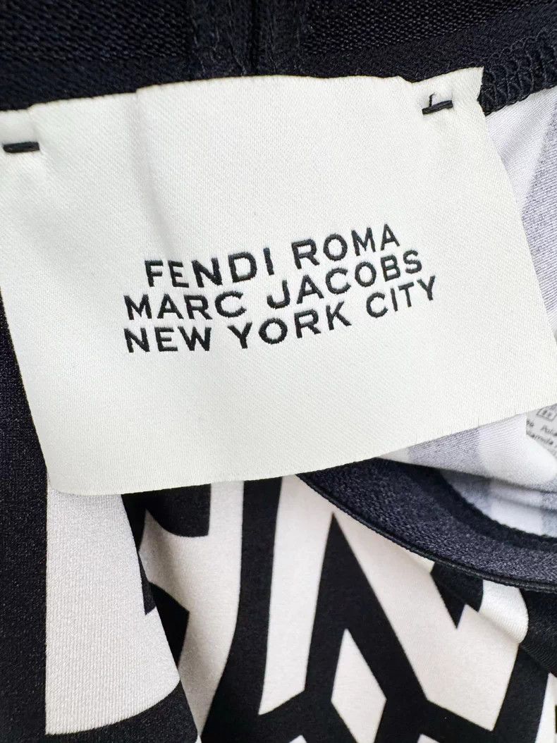Fendi Fendi New Leggings XS Size - dmc Size US 26 / EU 42 - 4 Thumbnail
