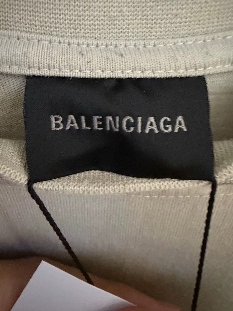 Balenciaga Balenciaga Destroyed Logo Coke T-shirt - dmc Size US M / EU 48-50 / 2 - 3 Thumbnail