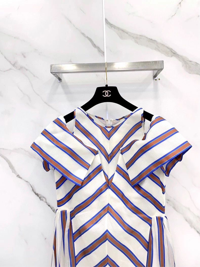 Fendi FENDI Striped V-Neck Silk Dress - dmc Size US L / EU 52-54 / 3 - 3 Thumbnail