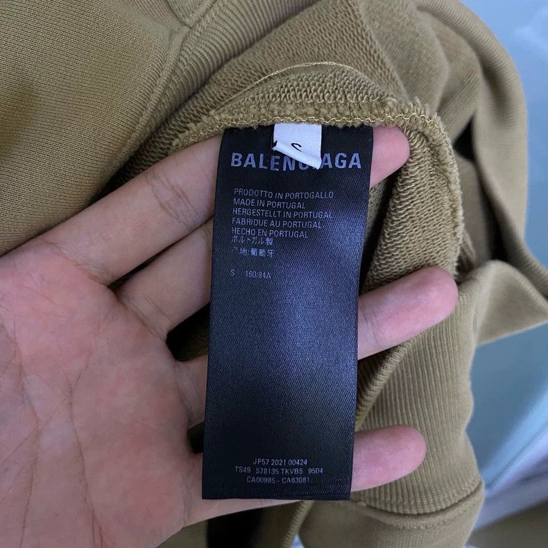 Balenciaga Balenciaga S Size Beige Sweatshirt - dmc Size US S / EU 44-46 / 1 - 4 Thumbnail