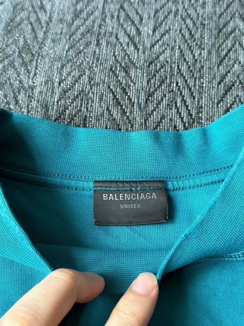 Balenciaga Balenciaga Embroidered Short Sleeve Tee - dmc Size US S / EU 44-46 / 1 - 3 Thumbnail