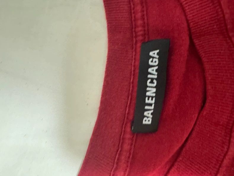 Balenciaga Balenciaga Men's Red Crewneck Short Sleeve T-shirt - dmc Size US S / EU 44-46 / 1 - 3 Thumbnail