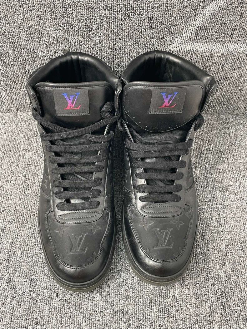Louis Vuitton LV Black Monogram High-Top Sneakers - dmc Size US 10.5 / EU 43-44 - 2 Thumbnail