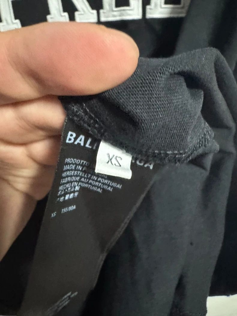 Balenciaga Balenciaga Black FREE Oversize Tee XS - dmc Size US XS / EU 42 / 0 - 5 Thumbnail