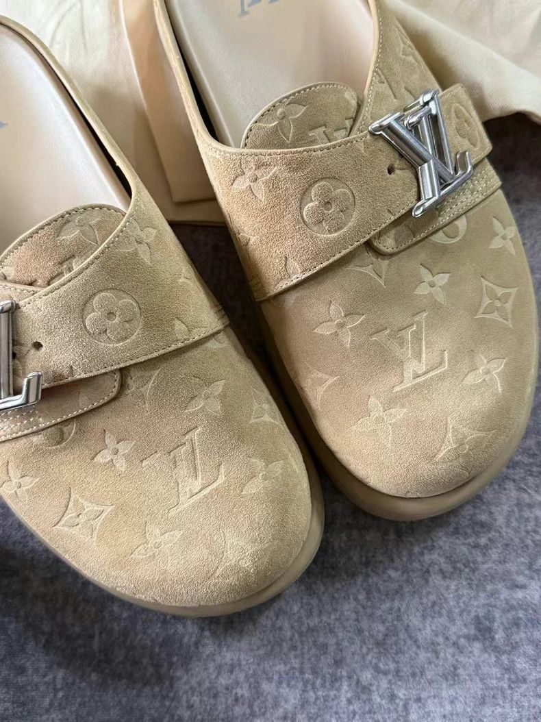 Louis Vuitton Louis Vuitton Monogram Clogs - dmc Size US 6 / EU 39 - 3 Thumbnail