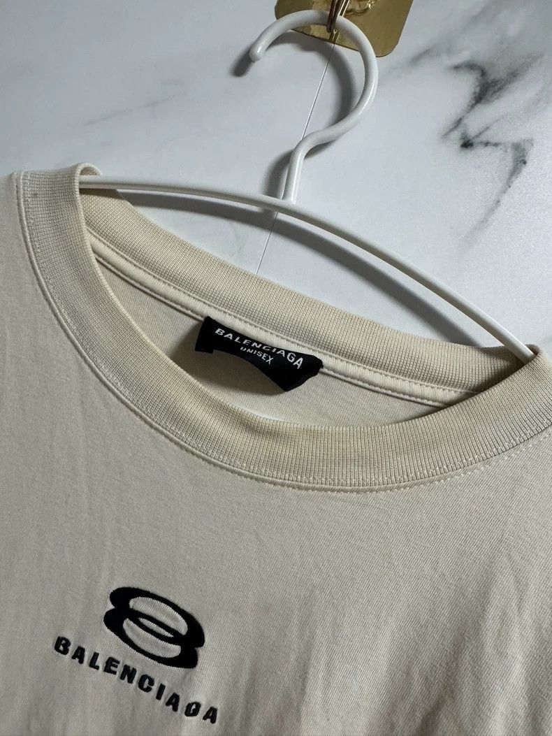 Balenciaga Balenciaga Beige Short Sleeve T-shirt - dmc Size US L / EU 52-54 / 3 - 3 Thumbnail
