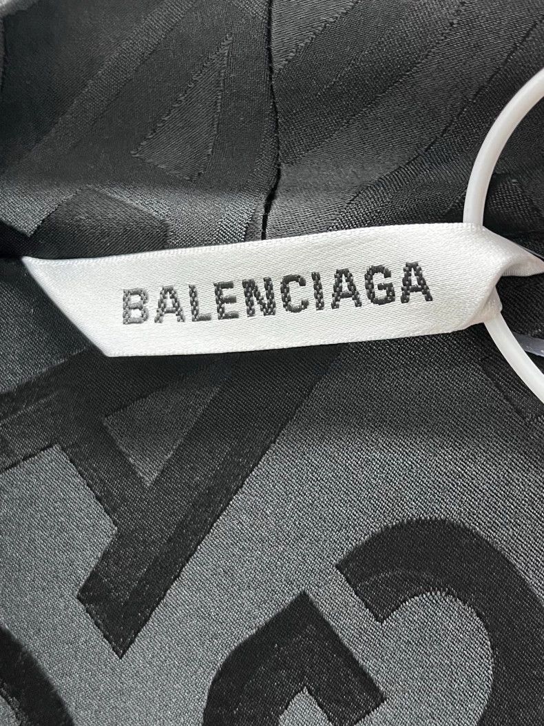 Balenciaga Balenciaga Logo Silk Button-Up Shirt - dmc Size US XS / EU 42 / 0 - 3 Thumbnail
