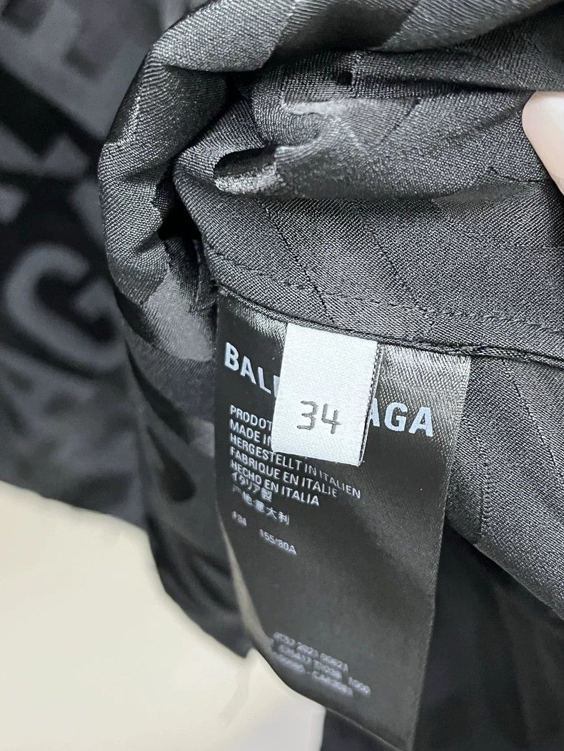 Balenciaga Balenciaga Logo Silk Button-Up Shirt - dmc Size US XS / EU 42 / 0 - 4 Thumbnail
