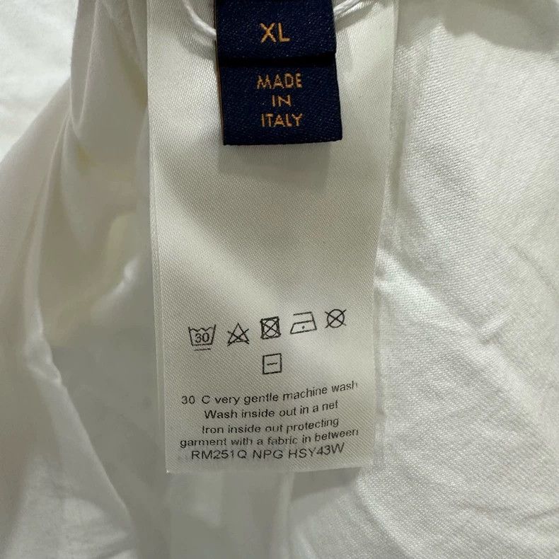 Louis Vuitton Louis Vuitton Embossed Logo Sweatshirt - dmc Size US XL / EU 56 / 4 - 5 Thumbnail