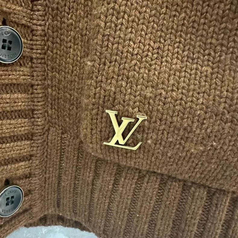 Louis Vuitton Louis Vuitton Wool Vintage Cardigan Coat - dmc Size US L / EU 52-54 / 3 - 3 Thumbnail