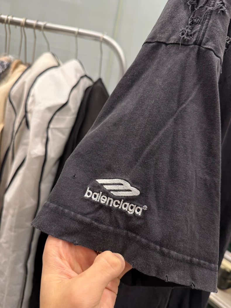 Balenciaga Balenciaga 3B Distressed Short Sleeve Tee - dmc Size US S / EU 44-46 / 1 - 3 Thumbnail