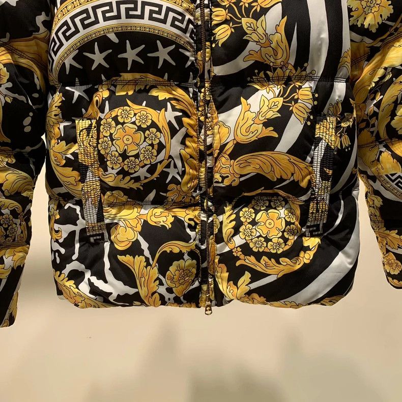 Versace Versace Baroque Style Down Jacket - dmc Size US XS / EU 42 / 0 - 4 Thumbnail