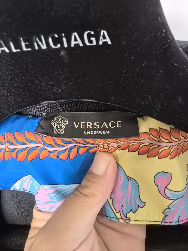 Versace Versace Floral Nylon Jacket - dmc Size US S / EU 44-46 / 1 - 3 Thumbnail
