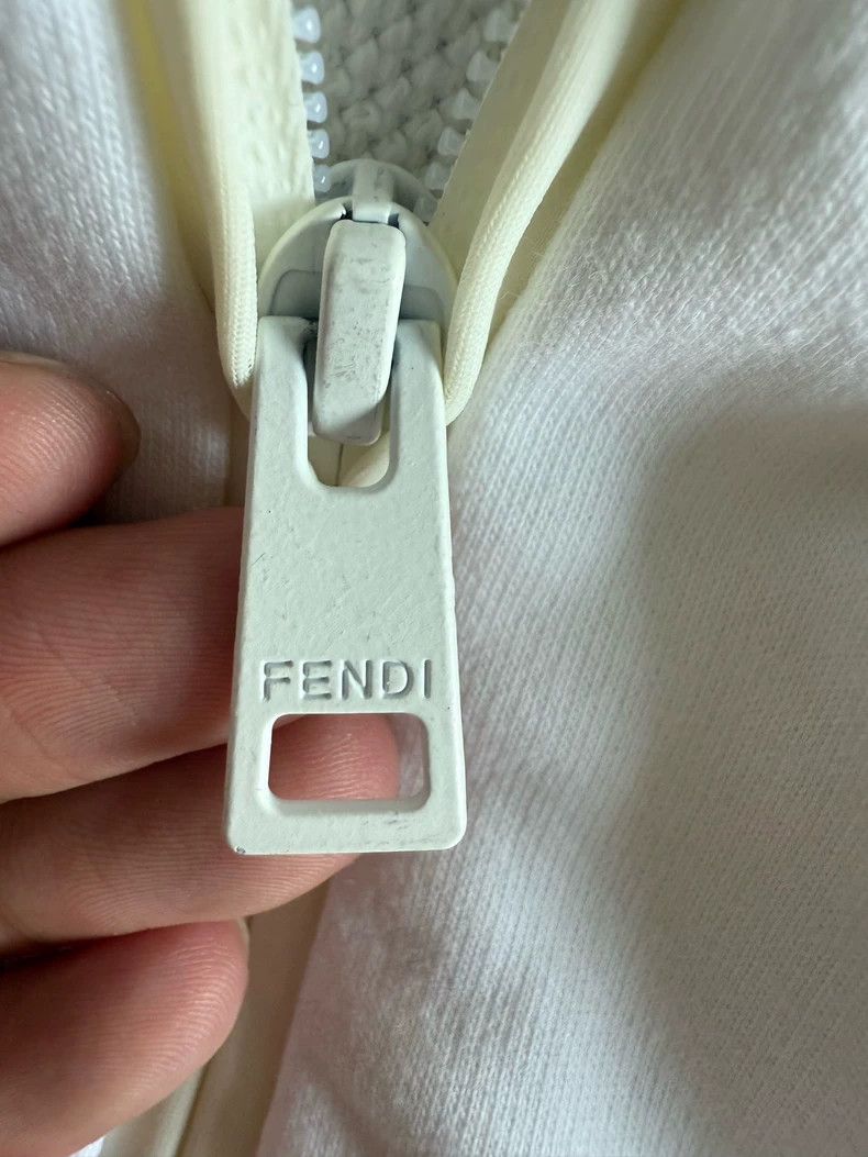 Fendi Fendi White Zip-Up Jacket - dmc Size US S / EU 44-46 / 1 - 4 Thumbnail