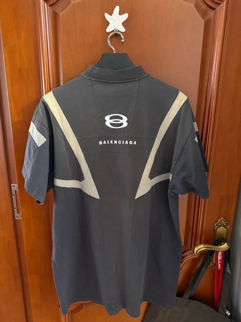 Balenciaga Balenciaga Double Ring Short Sleeve - dmc Size US XXL / EU 58 / 5 - 2 Thumbnail