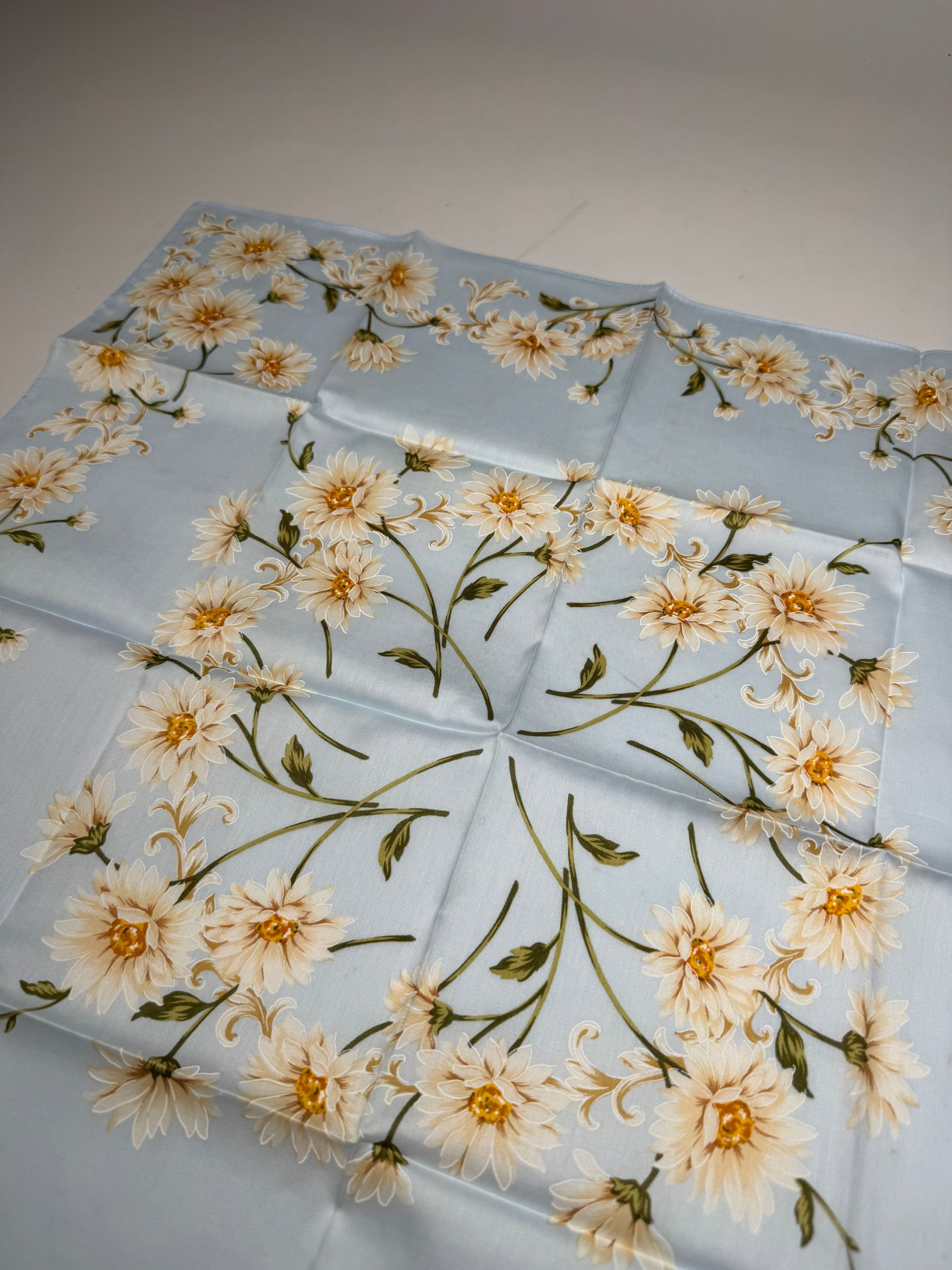 Balmain Vintage Floral Scarf Light-Blue Yellow white Size ONE SIZE - 6 Thumbnail