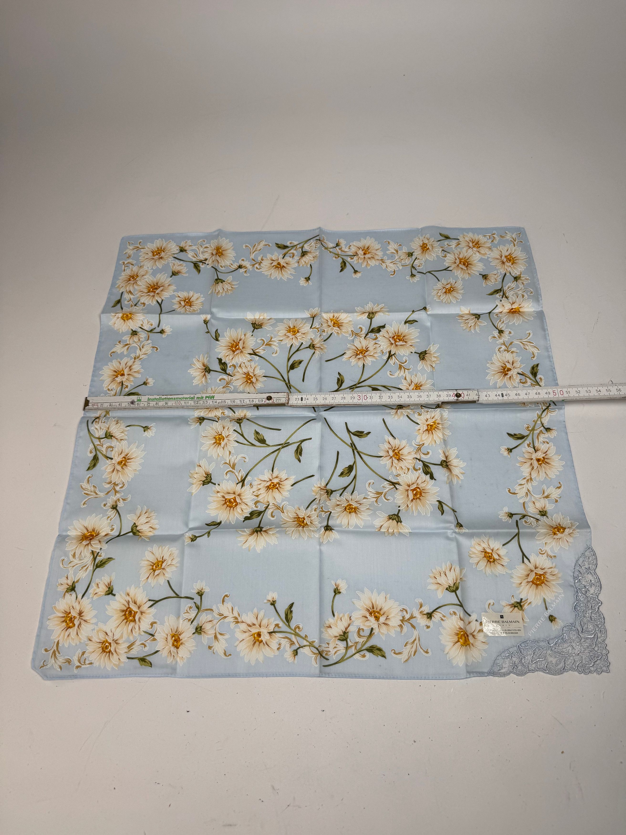 Balmain Vintage Floral Scarf Light-Blue Yellow white Size ONE SIZE - 8 Thumbnail