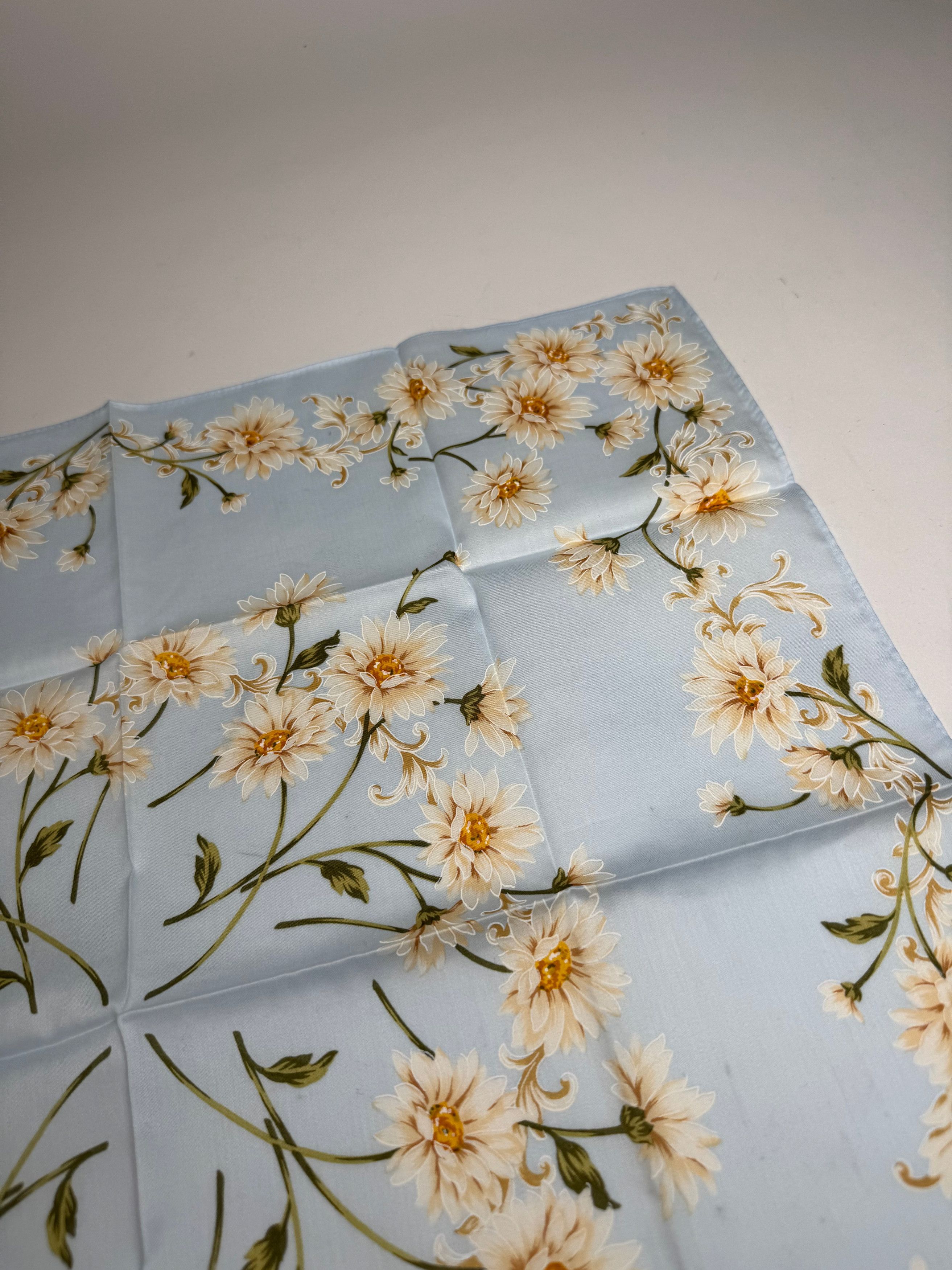 Balmain Vintage Floral Scarf Light-Blue Yellow white Size ONE SIZE - 7 Thumbnail