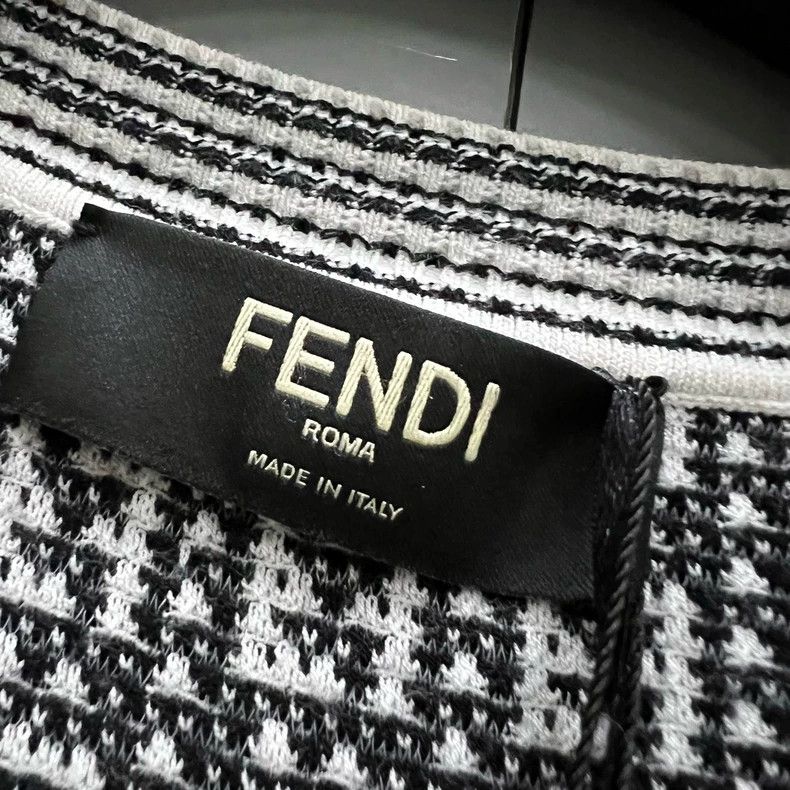 Fendi FENDI FF Logo Round Neck Sweater - dmc Size US XL / EU 56 / 4 - 4 Thumbnail