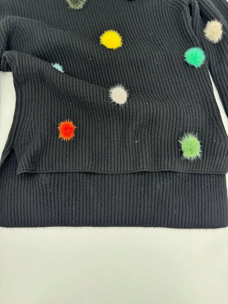 Fendi FENDI Cashmere Knit Sweater w/ Fur Pom-poms - dmc Size US S / EU 44-46 / 1 - 5 Thumbnail
