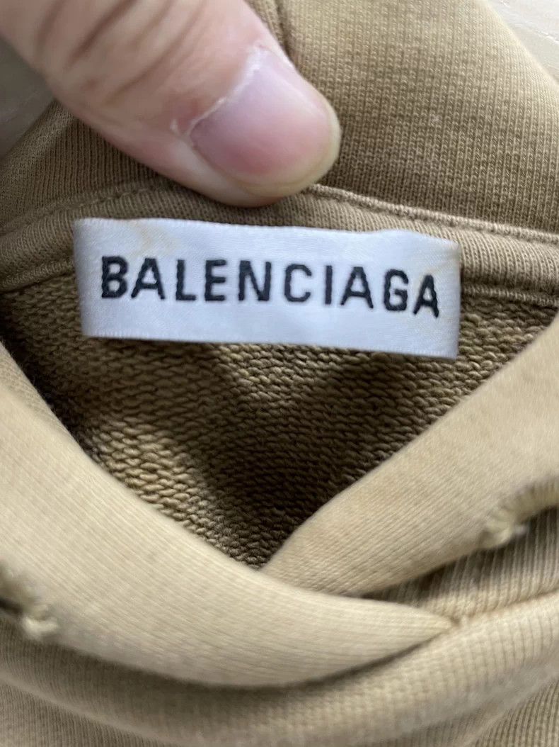 Balenciaga Balenciaga Beige Mailbox Hoodie L - dmc Size US L / EU 52-54 / 3 - 7 Thumbnail