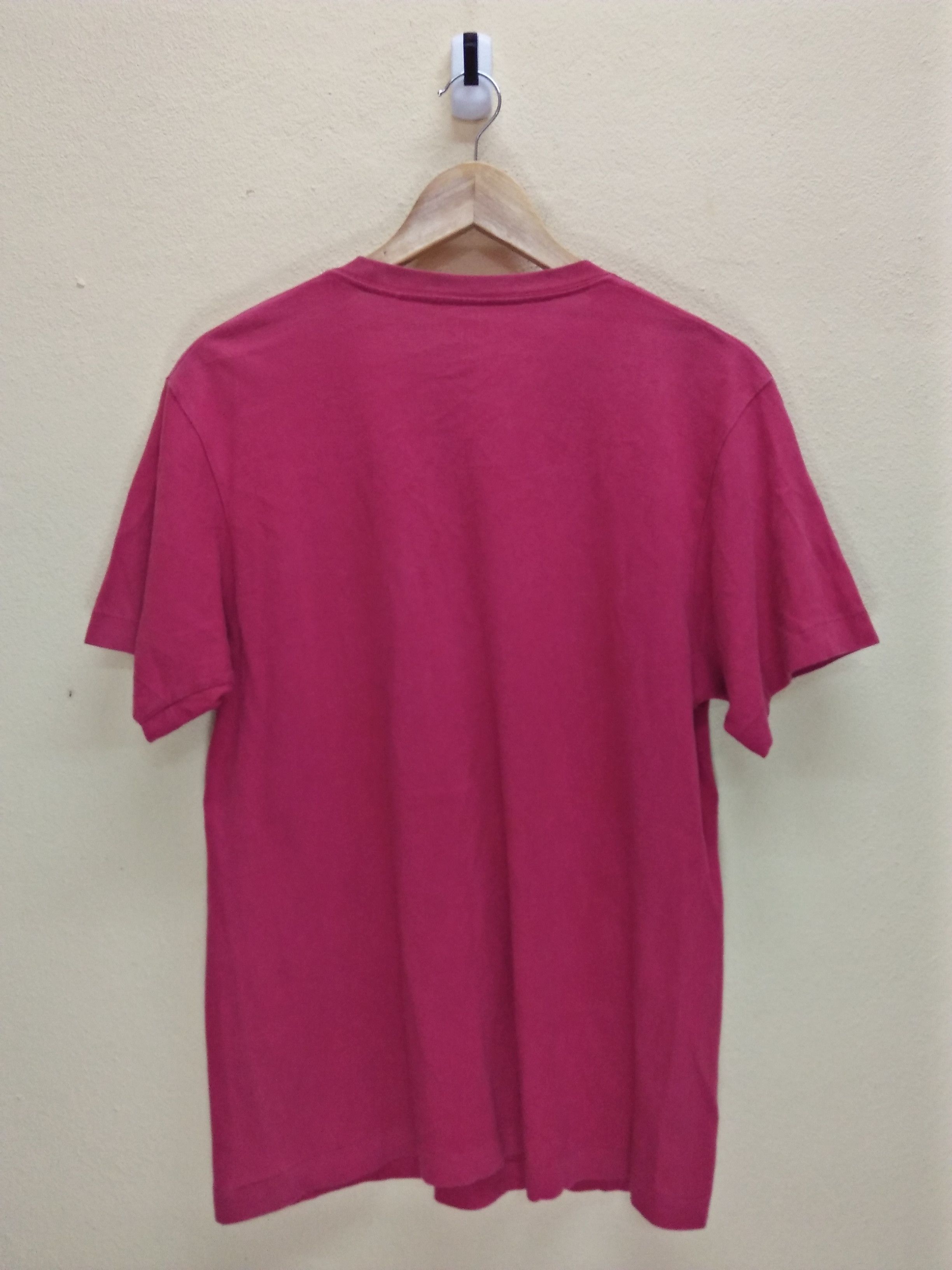 Band Tees × Uniqlo RED HOT CHILI PEPPERS X UT UNIQLO USA Red M Tee Size US M / EU 48-50 / 2 - 2 Thumbnail