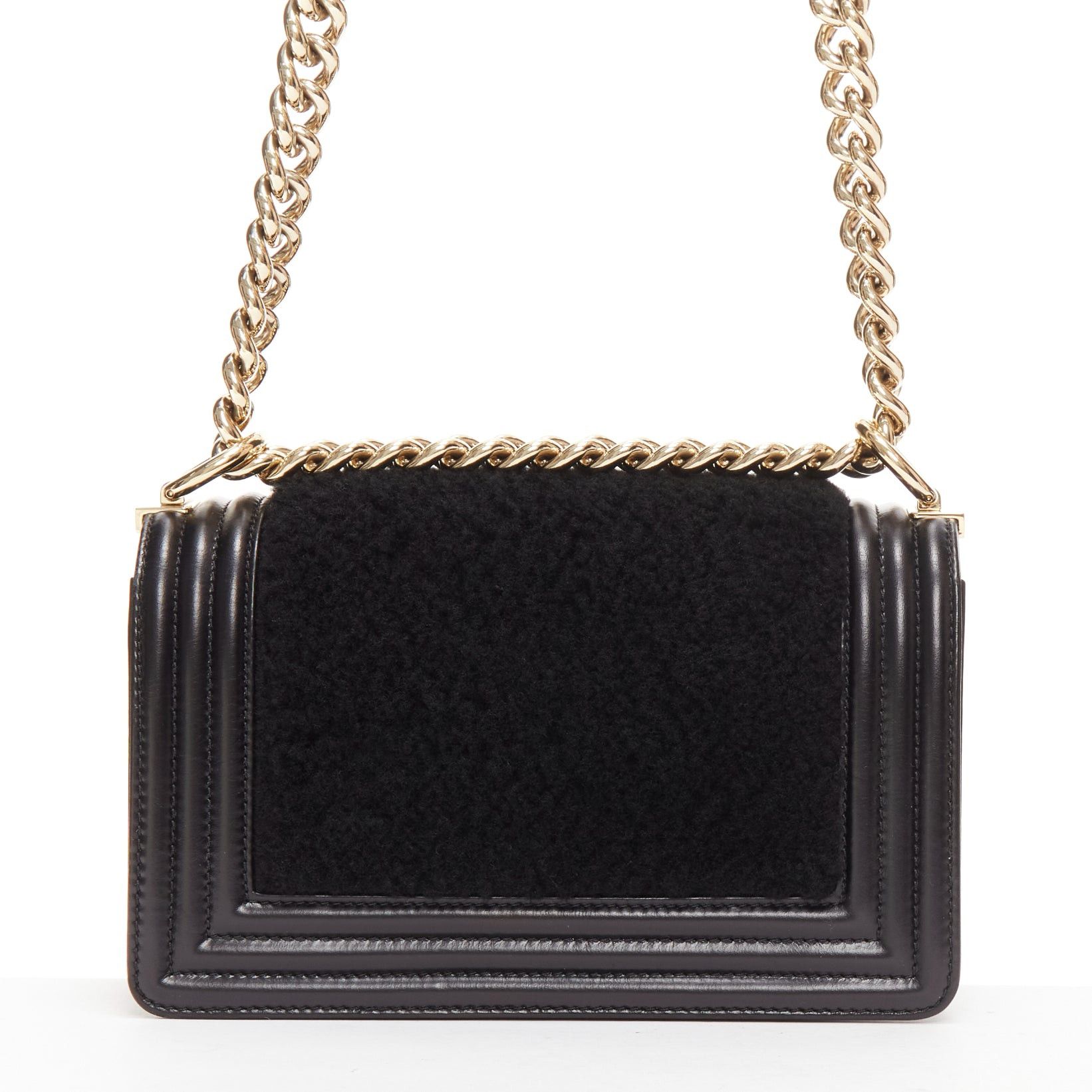Chanel CHANEL Boy Small black shearling leather gold CC push lock chain flap bag Size ONE SIZE - 4 Thumbnail