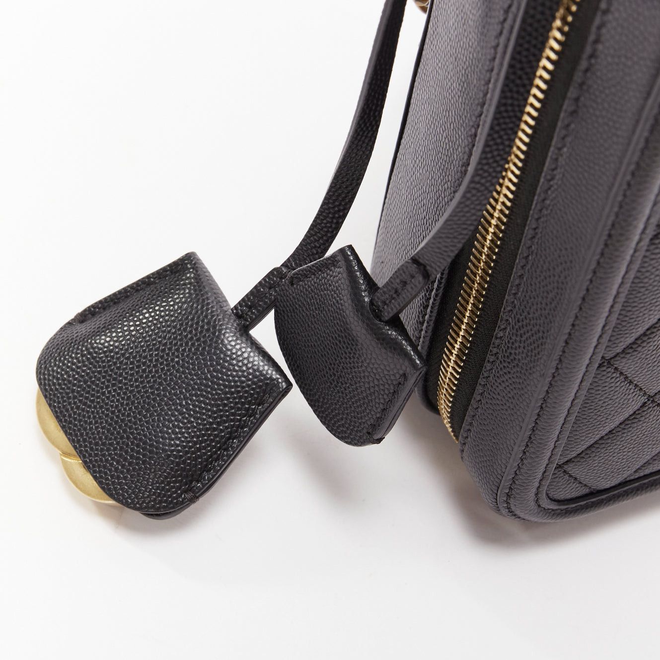 Chanel CHANEL N/S Vanity Vertical black filigree gold CC logo small crossbody bag Size ONE SIZE - 8 Thumbnail
