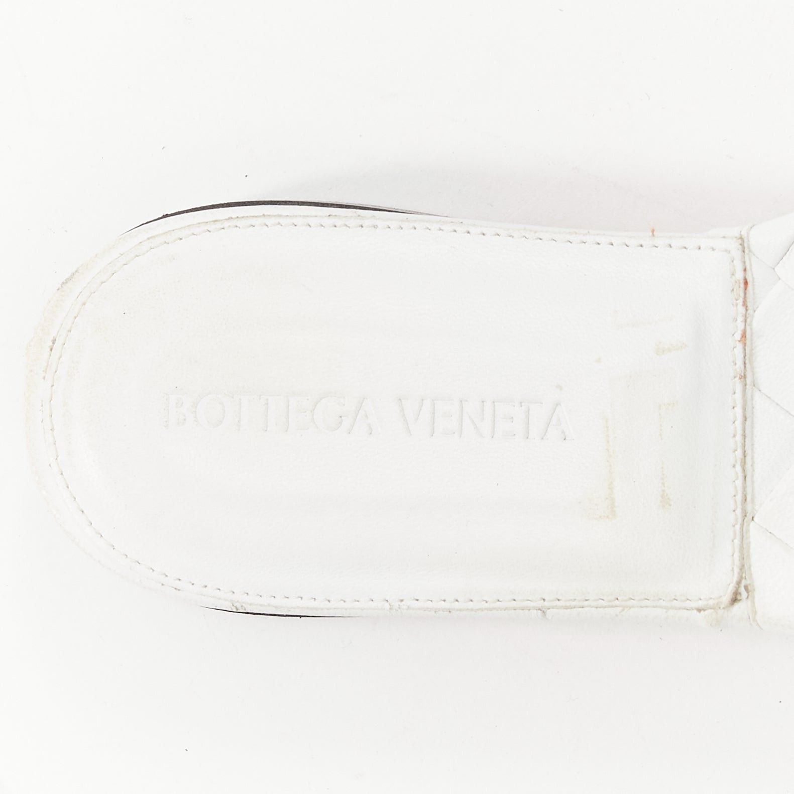 Bottega Veneta BOTTEGA VENETA Lido white intrecciato woven leather square toe slippers EU37 Size US 7 / IT 37 - 9 Thumbnail