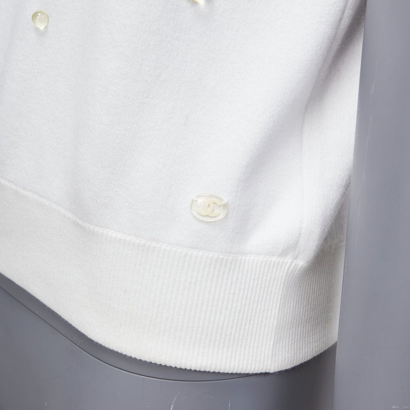 Chanel CHANEL 2018 water drop embellished cotton short sleeve pullover sweater FR36 Size S / US 4 / IT 40 - 2 Thumbnail