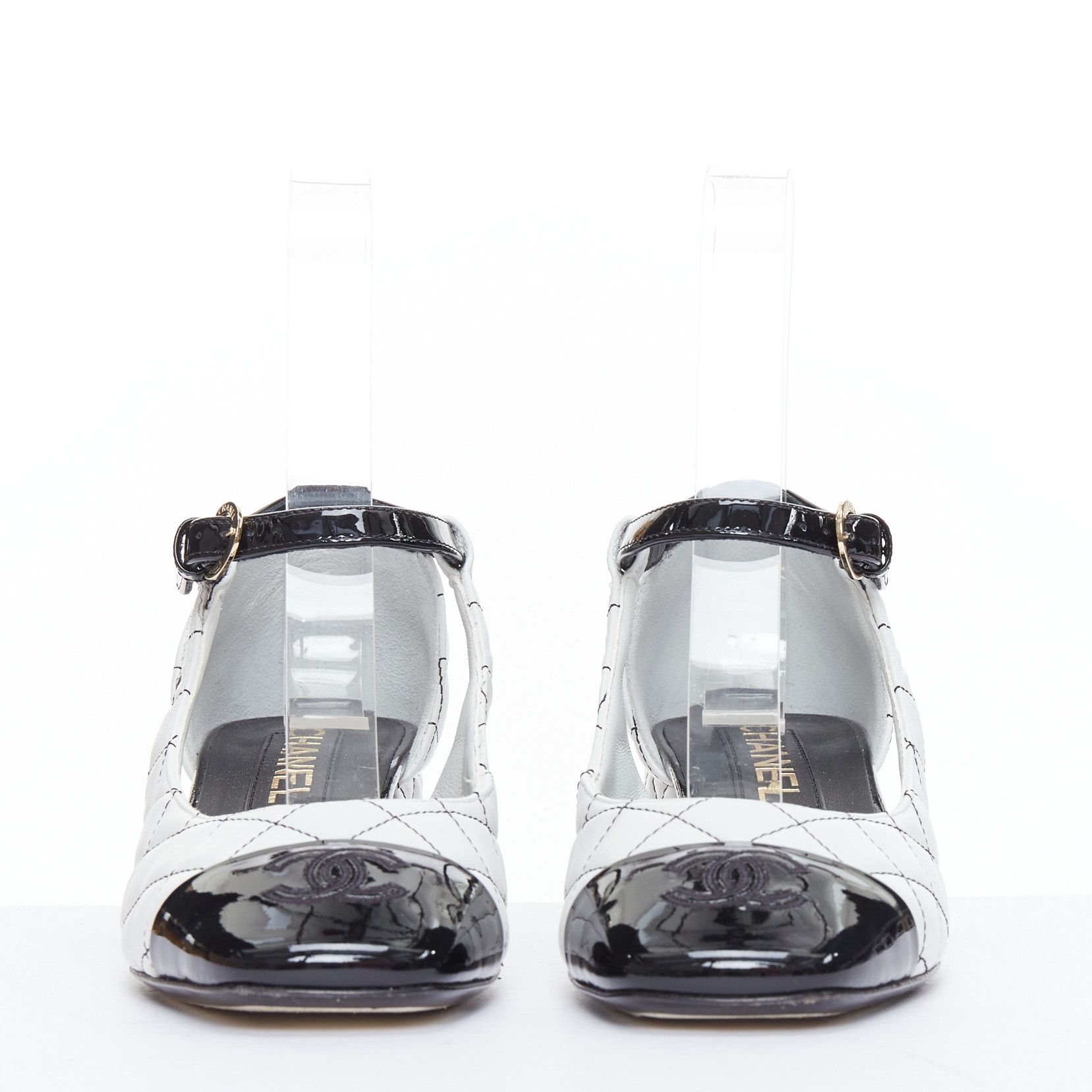 Chanel CHANEL 2022 black white quilted topstitch patent cap toe maryjane heels EU36.5 Size US 6.5 / IT 36.5 - 3 Thumbnail